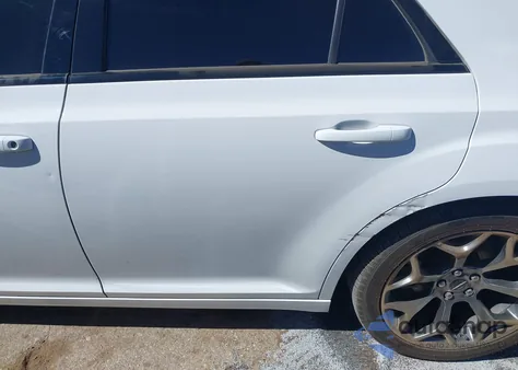 2018 Chrysler 300 Touring из США, поврежденный, VIN 2C3CCAAG5JH275368